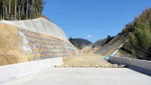 萩・三隅道路三見改良その6工事