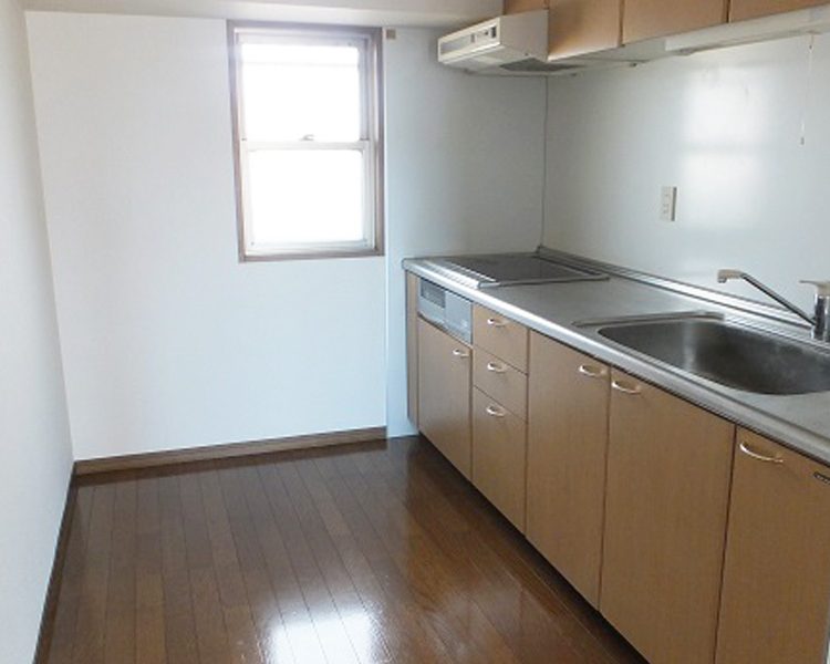 グレイスフォート岬内観