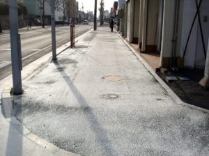 市道小串通り鍋倉線舗装整備工事（保水性舗装）