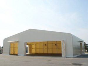 製品雨天出荷場設置工事