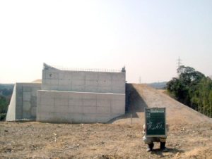 厚狭・埴生バイパス荒草高架橋下部工事