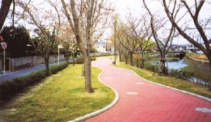 真締川縁道整備工事